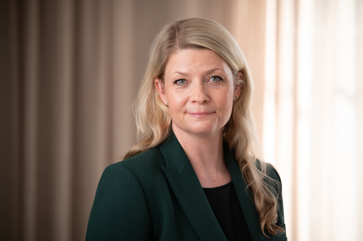 Josefine Uppling, Kommunikations- och hållbarhetsdirektör och IR-frågor på Attendo